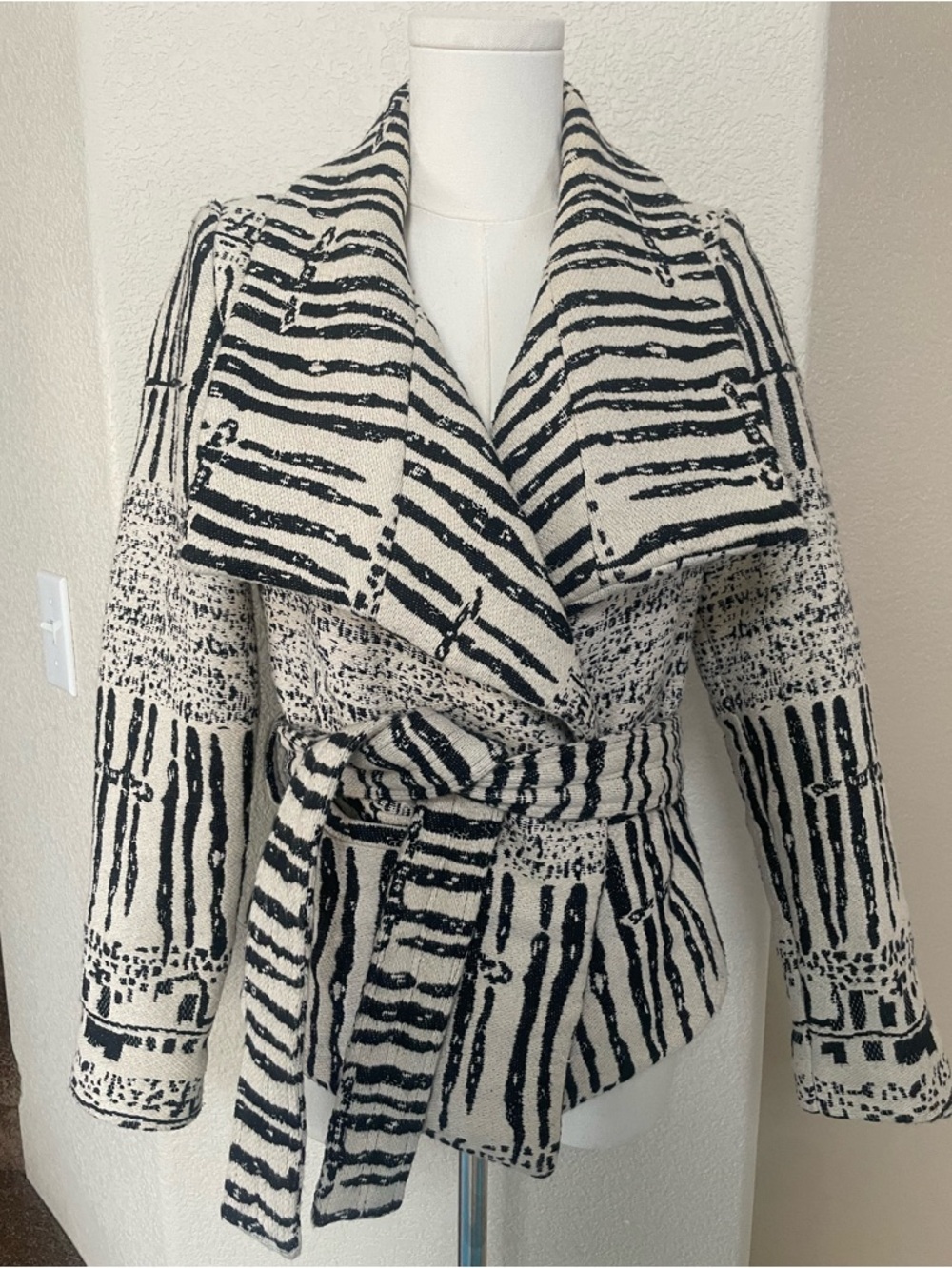 IRO Paris Aska Wrap Jacket Belted Textured Knit EU 34 - Picture 2 of 11
